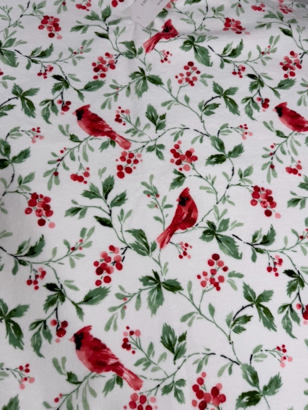 2 Laura Ashley Christmas Bath Towels Jolly Red Cardinals Green Foliage - Picture 3 of 3